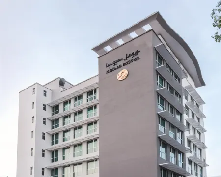 Keoja Hotel โรงแรมในกัวลาเบไลต์