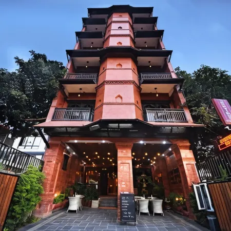 Everest Boutique Hotel