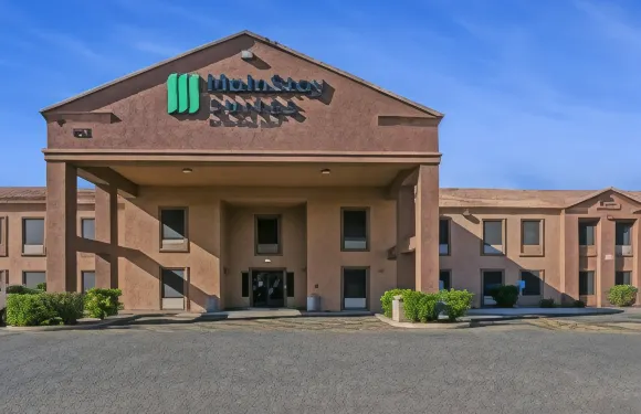 卡薩格朗德美茵斯坦套房酒店