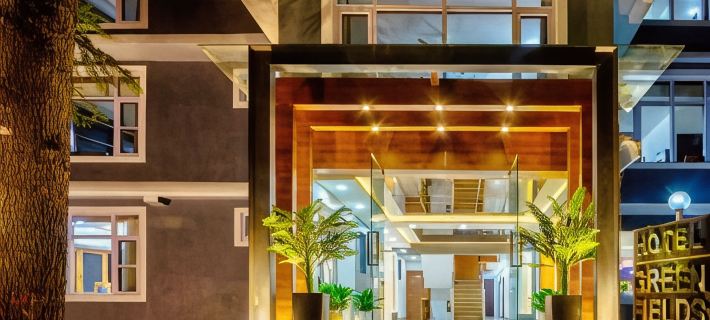 Hotel Greenfields Отели в г. Манали