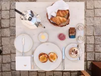 Hotel Das Amoreiras - Small Luxury Hotels of the World Hotel berhampiran Biara Jeronimos