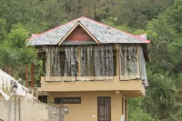 Billing View Camp and Mud Houses Hotels in Mandi