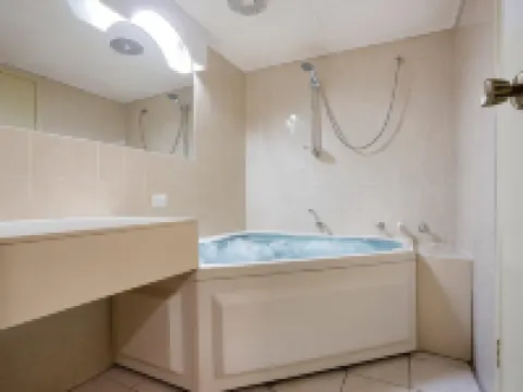 Central Court Motel Warrnambool Hotels in Warrnambool