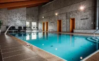 Hotel Horal - piscina