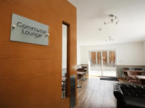 Flexistay Aparthotel Sutton Hotels in Sutton