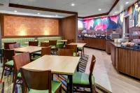 Fairfield Inn & Suites Atlanta Suwanee Hotels in Suwanee