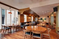 Drury Court Hotel