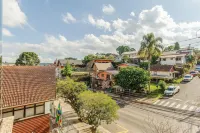 Units in Building With Swimming Pool in Gramado - MDC