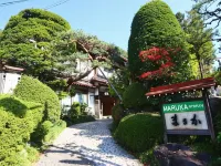 Maruka Ryokan Hotel in zona 湯田中渋温泉郷ゲート