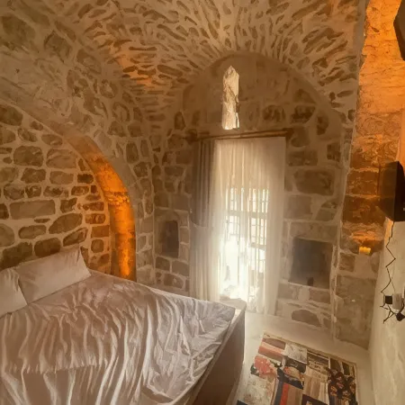 Madam Mari Konağı Butik Otel