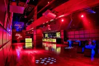 The Lalit Chandigarh - bar