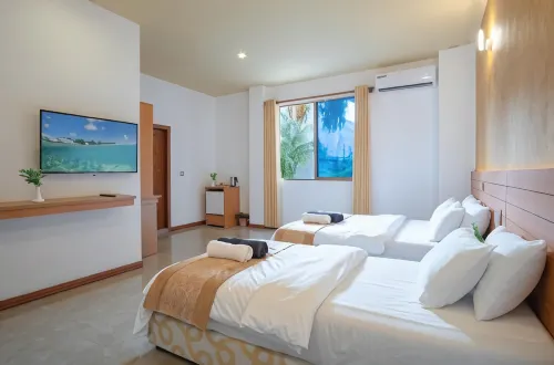 Nala Veli Beach & Spa Hotels in Bathalaa