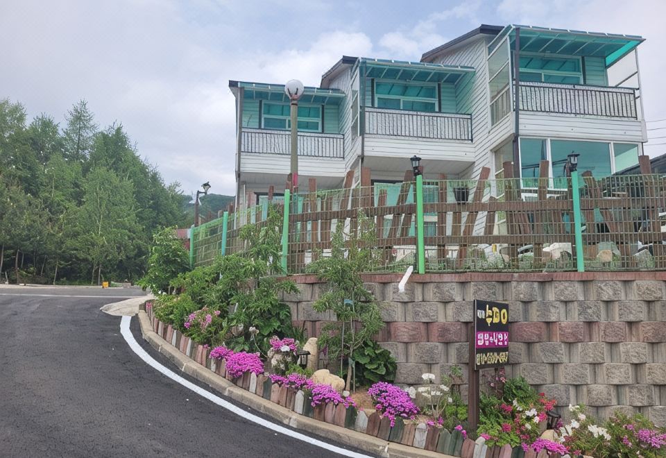 평창 수피아 계곡펜션 외관 이미지