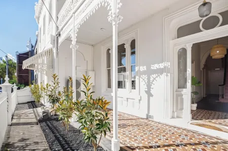 Fitzroy Private Rooms - 132 Nicholson Homestay