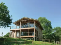 Apple Tree Lodges - 4-Star