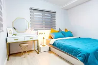 Jecheon Cloud Pension (Cheongpungho Cable Car) Hotels near Woraksan National Park