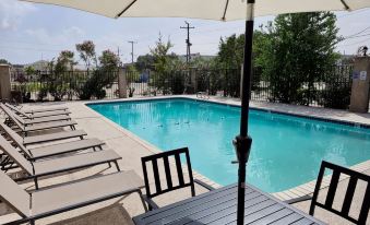 Super 8 by Wyndham Metairie