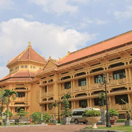 Hanoi Elpis Hotel Отели рядом с достопримечательностью «Старый мост Лонгбьен»