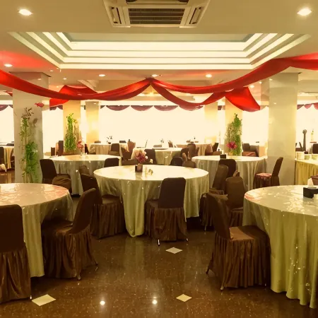 Grand Hawaii Hotel