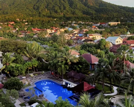 特爾納特島薩希德貝拉酒店 特爾納特酒店