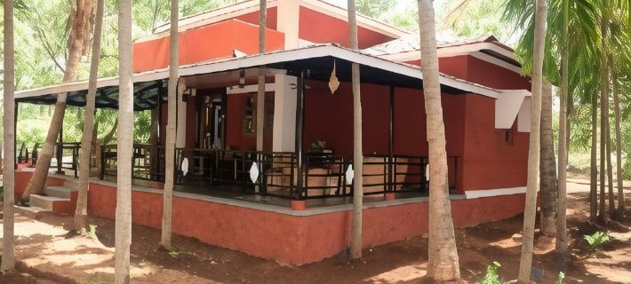 Red Roof Farmhouse Hotels in Ratnagiri