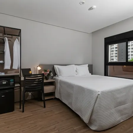 EZ Moema Hotel Отели рядом с достопримечательностью «Больница Государственного института службы медицинской помощи»