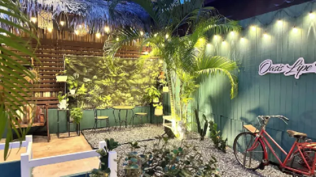 Lipe Oasis Resort Отели рядом с достопримечательностью «Остров Ко Кла»