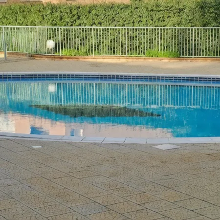 SEASIDE APARTMENT WITH POOL Отели в г. Лингуиццетта