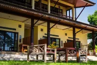 Nakorn River View Hotel a Champasack