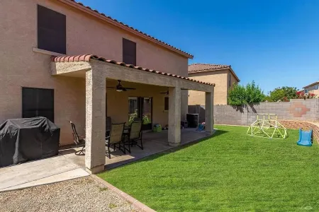 East Mesa Hideaway Отели рядом с достопримечательностью «Суперстишен Гейтуэй Запад»