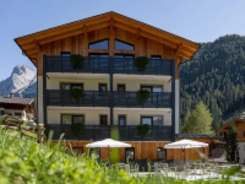 Spires Hotel Hotels in Penia