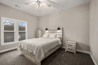 The House On Main - 3-Star