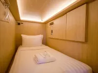 Cube Boutique Capsule Hotel @ Kampong Glam Hotels near Bras Basah MRT Station