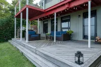 Plymouth private ocean front oversized suite on the bluff of Cape Cod Bay - 방갈로