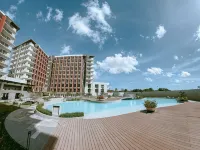Miiches Prime Pad is located in a resort style condominium in the city of Lapu2x