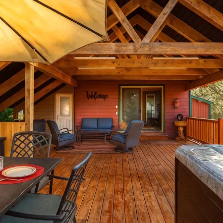 Hot Tub & Pet Friendly