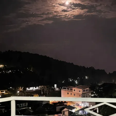 Grand Metro Hotel Puncak