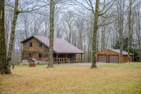 Cozy 4-bedroom cabin in Coudersport with View, Games, Fire Pit & Screen Porch