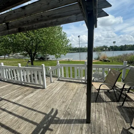 AllSports lakefront cottage. 3 bedrooms, 2 baths, private beach, yard and deck
