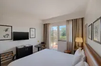 Hotel NH Parco Degli Aragonesi