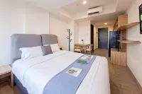 Simple and Tidy Studio Apartment Collins Boulevard By Travelio - 3-Star