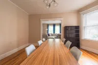 Boston 4BD-5 min walk to Train&Beach/10min-Airport-Free Parking - Homestays