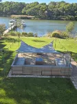 Waterfront. Private Beach, Newly Renovated, Primary Suite, 1st Floor Bedroom - Homestays