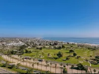 Oceanview home walking distance to beach, pier & short drive to downtown Ventura