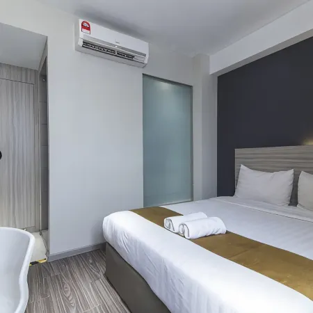Hotel 99 Kelana Jaya (PJ) Отели рядом с достопримечательностью «Торговый центр Evolve Concept Mall»