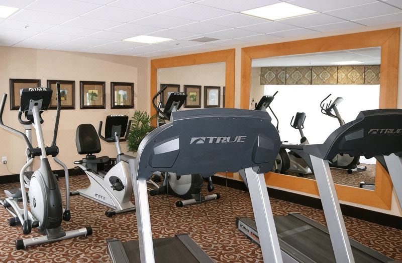 Hampton Inn Watertown photo 3