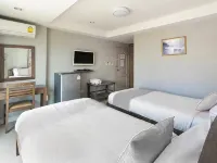 Sea Residence Hua Hin 45 Hotel dekat Dermaga Hua Hin