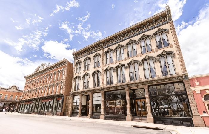 Historic Plaza Hotel