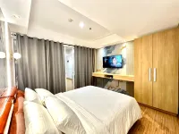 Azure Urban Resort Beach View Unit Paranaque Near Airport Near SM Bicutan