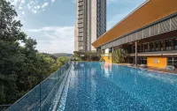 NEW Muji Retreat | Sunset View | IOI City Mall - Rooftop Pools